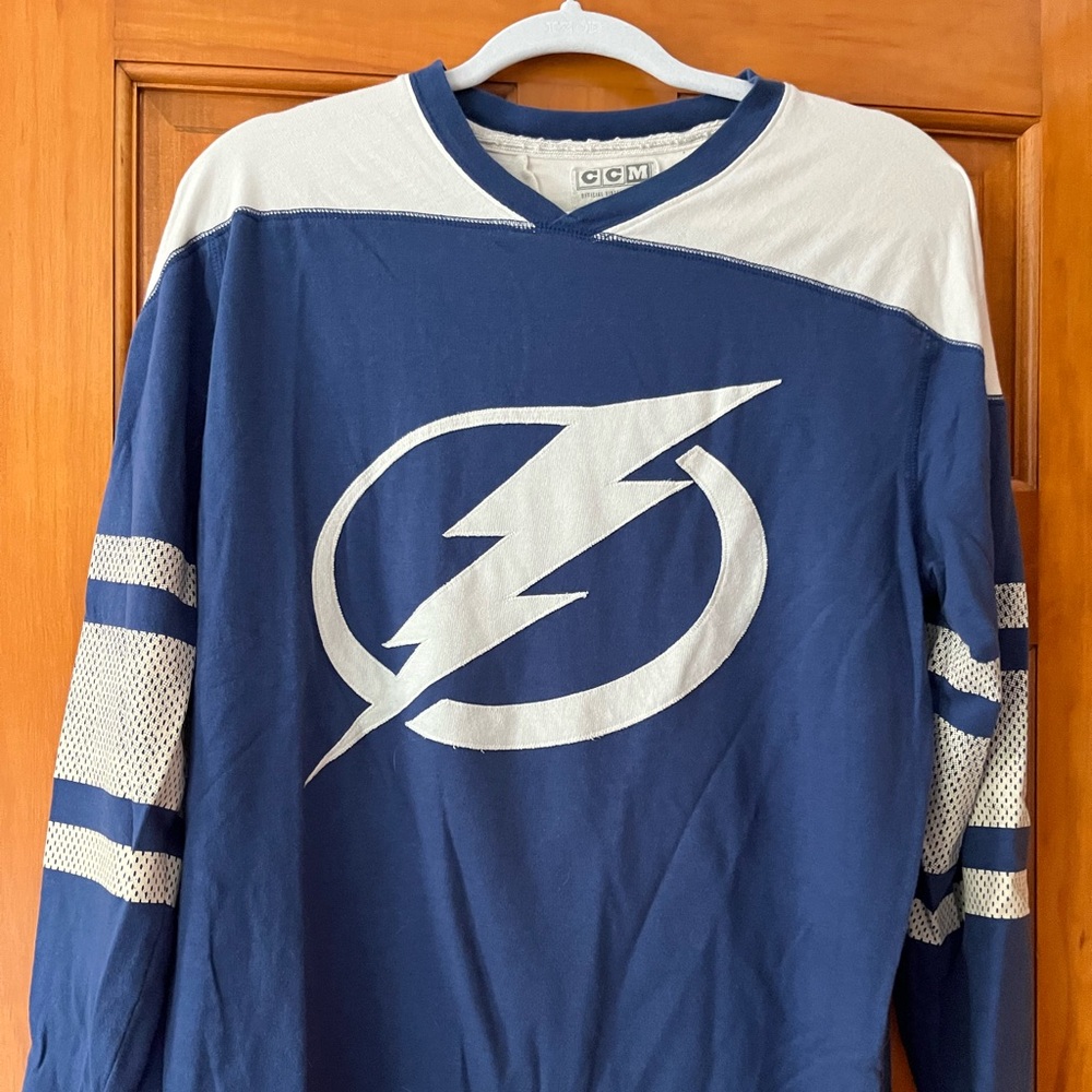 Tampa Bay Lightning shirt
